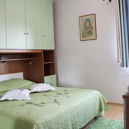 Apartament Ruza Vjetrova